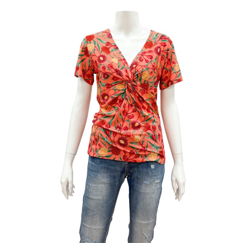 LASU2504 Shirt mit Twist Detail wild bouquet LALAMOUR- eine Größe größer bestellen LASU2504 Shirt mit Twist Detail wild bouquet LALAMOUR- eine Größe größer bestellen