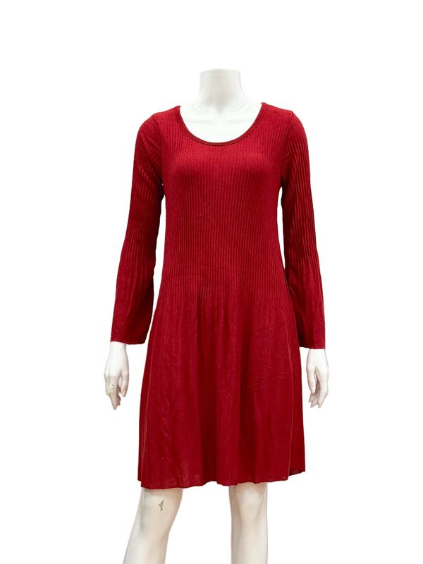 Sally redwashed süßes Kleid aus Strick Wirkware MARTA DU CHATEAU Sally redwashed süßes Kleid aus Strick Wirkware MARTA DU CHATEAU