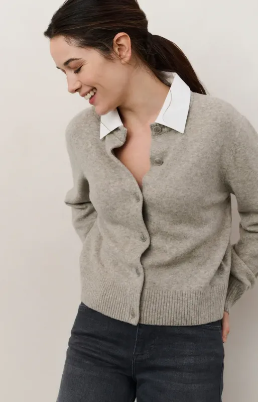 01-010117-99018 bronish grey Kuscheljacke mit Krageneinsatz YAYA 01-010117-99018 bronish grey Kuscheljacke mit Krageneinsatz YAYA