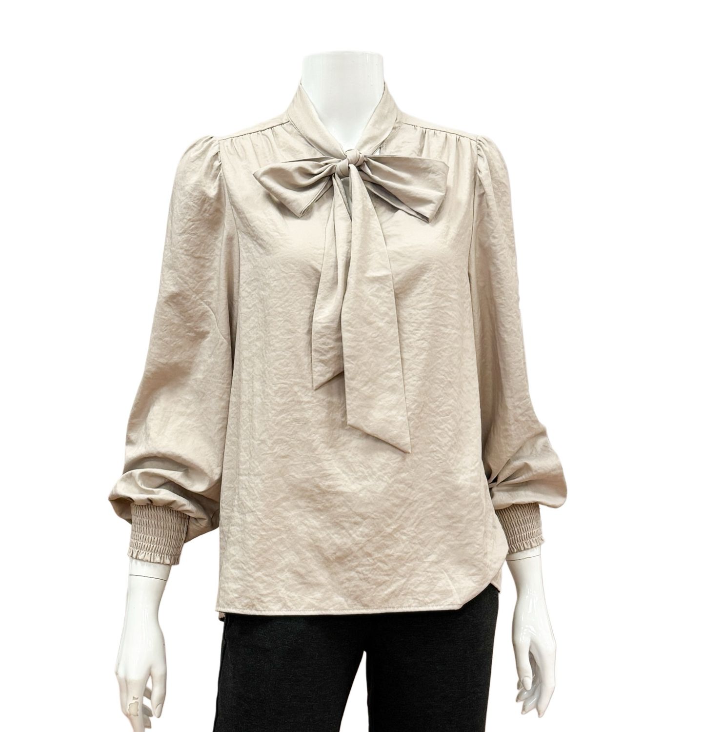 SRB4726 Estelle latte Schluppenbluse RED BUTTON