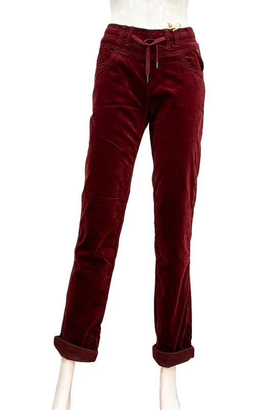 SRB4655 Tessy velvet Farbe ruby RED BUTTON