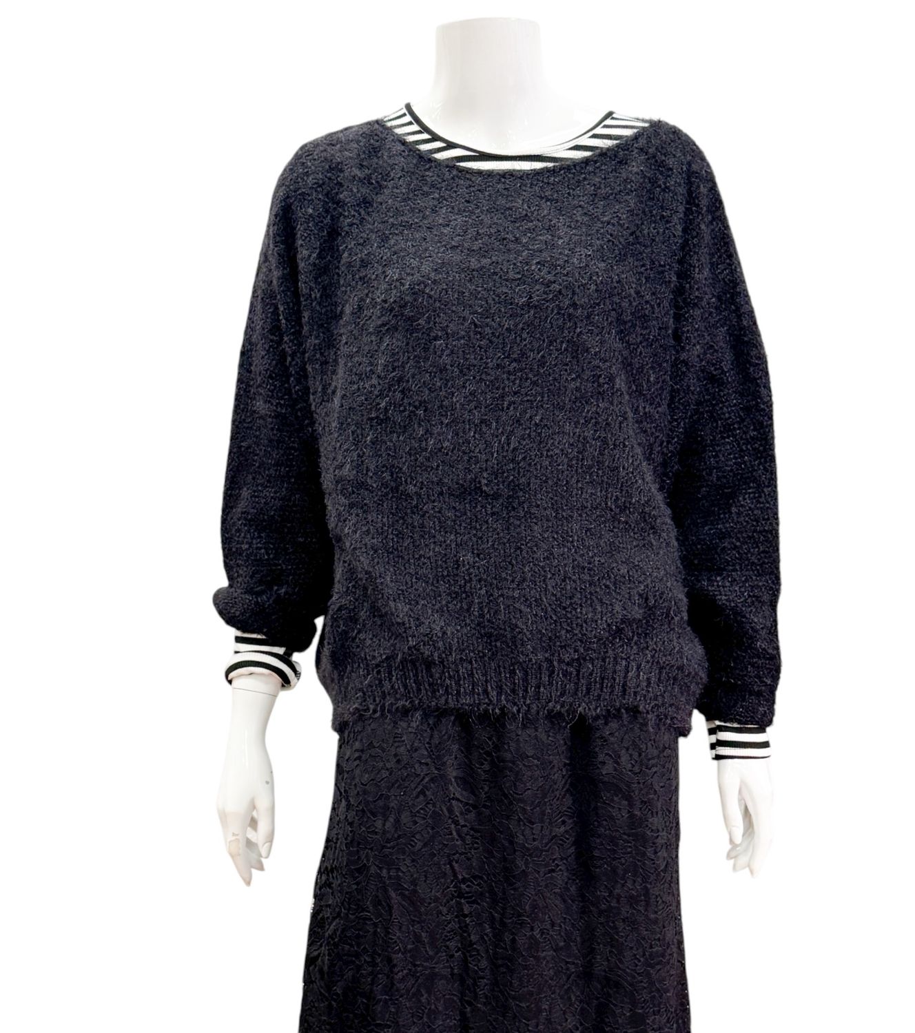 8038 black Kuschelpullover MARTA DU CHATEAU 8038 black Kuschelpullover MARTA DU CHATEAU