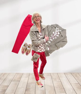 Geometri Bluse EMILY VAN DEN BERGH, You Two pant YOU TOO, Cardigan und Kuschelbag YAYA, Sneaker GENESIS