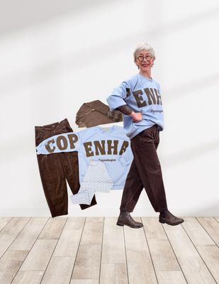 " Copenhagen" Sweater bleu braun, Unterziehshirt Stripe blei milk, Unterziehshirt moro alles MARTA DU CHATEAU, Cordbarrel reduziert TIMEZONE