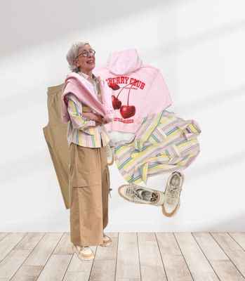 CHERRY Sweater und Cargopant THE SHIRT PROJECT, Stripebluse FRIEDA und FREDDIES, Sneaker RINO und PE