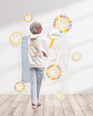 SMILEY Hoodie offwhite THE SHIRT PROJECT, Stripe Jeans JULES RED BUTTON