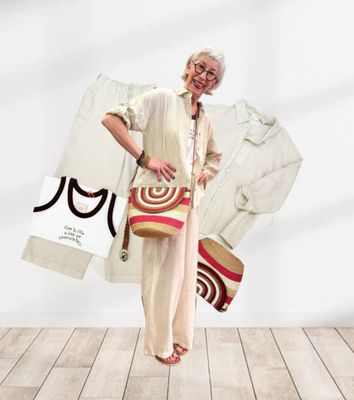 Leinenbluse und Leinenhose beige RINOund PELLE,Top THE SHIRT PROJECT, Bucket Tasche rot sisal, geflochtener Gürtel SPANIEN