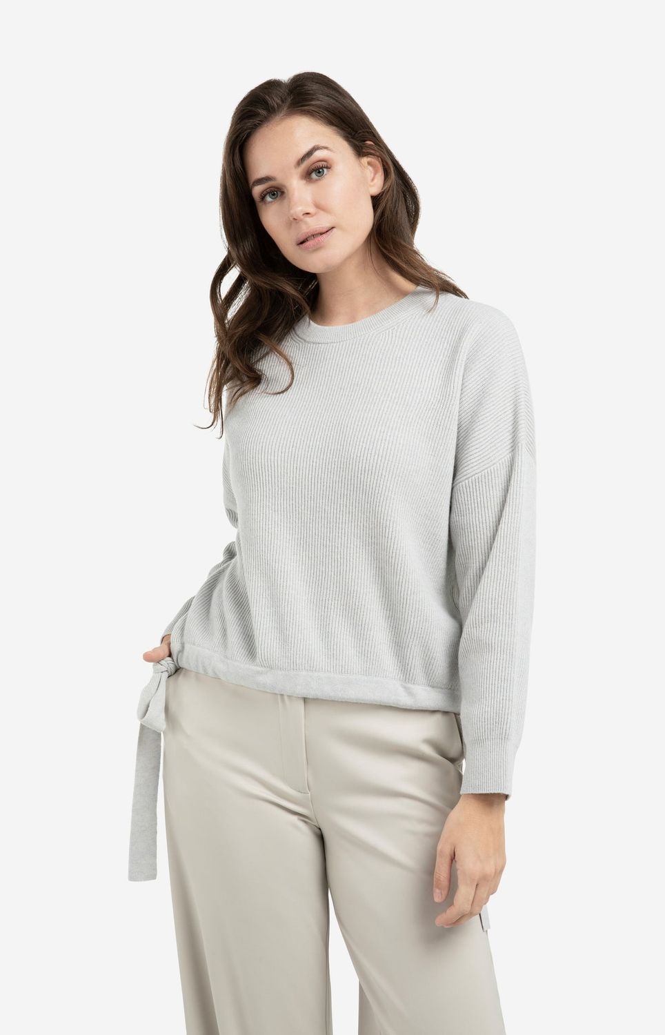01-000555-442032 grey mel Pullover mit gebundenem Detail YAYA