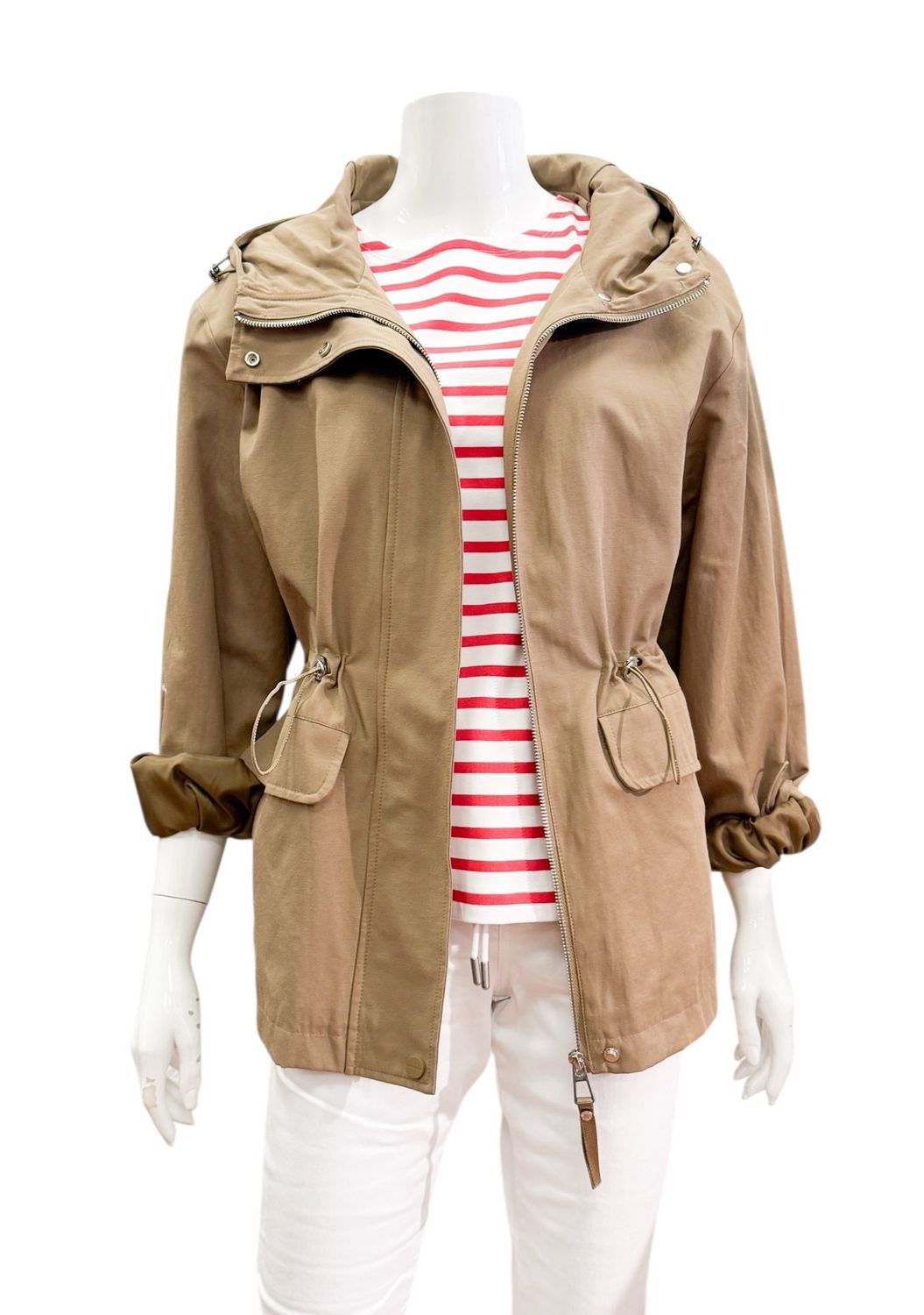 LIYA khaki Kurzparka mit vielen Detail RINO&PELLE LIYA khaki Kurzparka mit vielen Detail RINO&PELLE