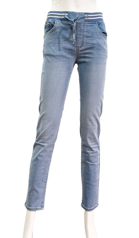 B32305 Pocket Jeans mit Dehnbund jeans BODY TOUCH NEU B32305 Pocket Jeans mit Dehnbund jeans BODY TOUCH NEU