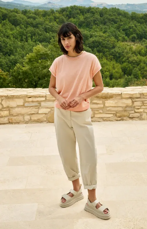 01-301250 Barrel-Hose mit hohem Bund und Zierknopf warm dust sand YAYA NEU