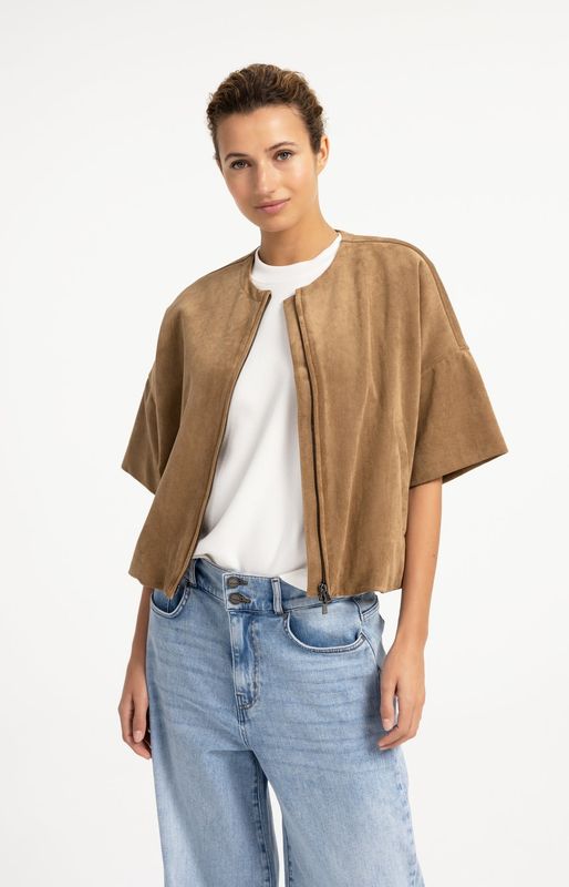 02-009081 Kurzärmelige Oversize-Jacke aus Velourslederimitat otter braun YAYA 02-009081 Kurzärmelige Oversize-Jacke aus Velourslederimitat otter braun YAYA