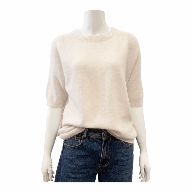 REGINA flauschiger Kurzarmpullover softcream AMAZE REGINA flauschiger Kurzarmpullover softcream AMAZE