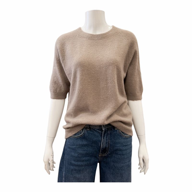 REGINA flauschiger Kurzarmpullover taupe AMAZE REGINA flauschiger Kurzarmpullover taupe AMAZE