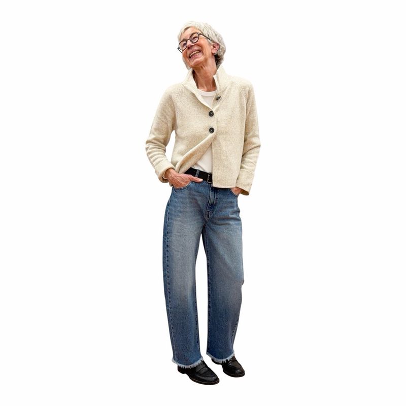 51843 wieder eine coole Barrel Jeans blue denim mit Fransenabschluß THE SHIRT PROJECT 51843 wieder eine coole Barrel Jeans blue denim mit Fransenabschluß THE SHIRT PROJECT