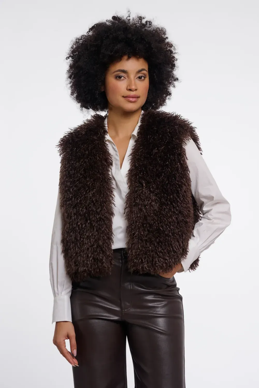 SENSY Puschelweste coffee roat RINO&PELLE SENSY Puschelweste coffee roat RINO&PELLE
