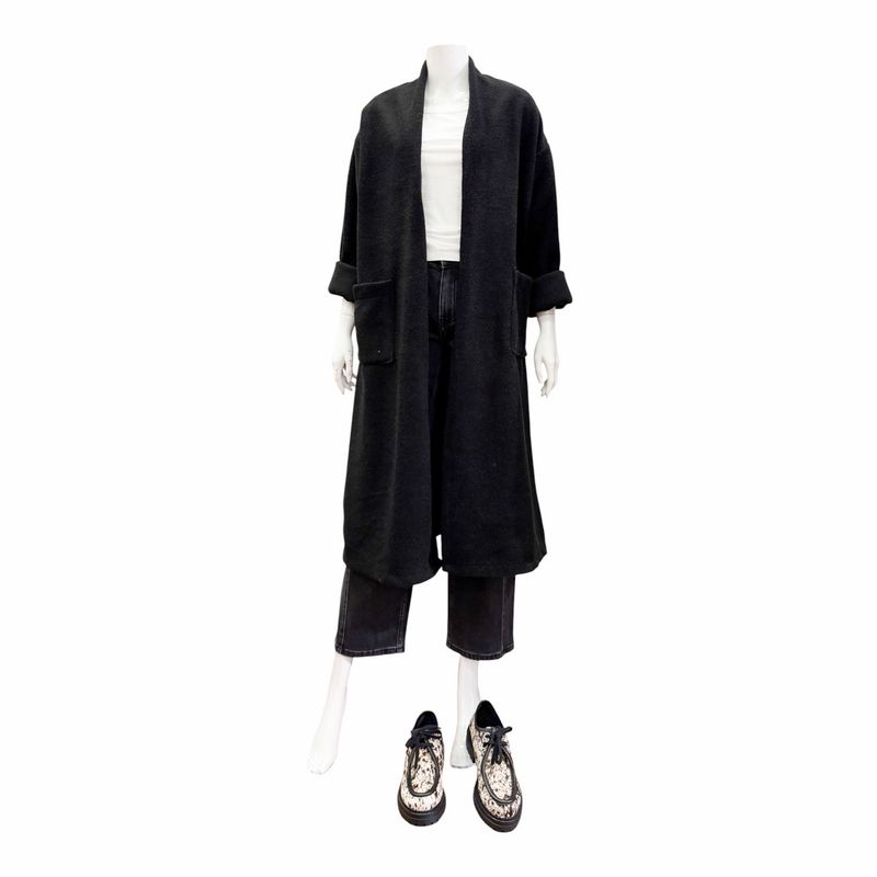 Kuscheliger leichter Oversize Strickgewebe Mantel black ZWILLINGSHERZ - Gr. 36-44 Kuscheliger leichter Oversize Strickgewebe Mantel black ZWILLINGSHERZ - Gr. 36-44