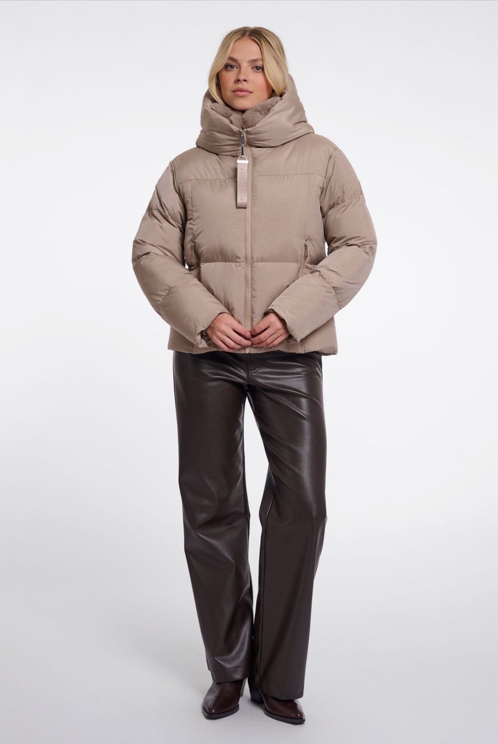 JONI verkürzte Steppjacke mocha latte RINO&PELLE JONI verkürzte Steppjacke mocha latte RINO&PELLE