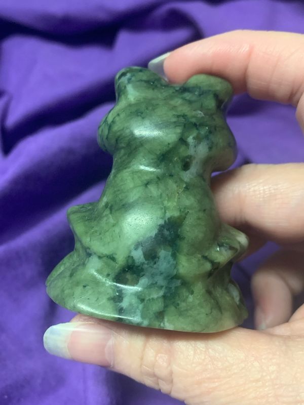 Serpentine Frog On Lilly Pad Carving