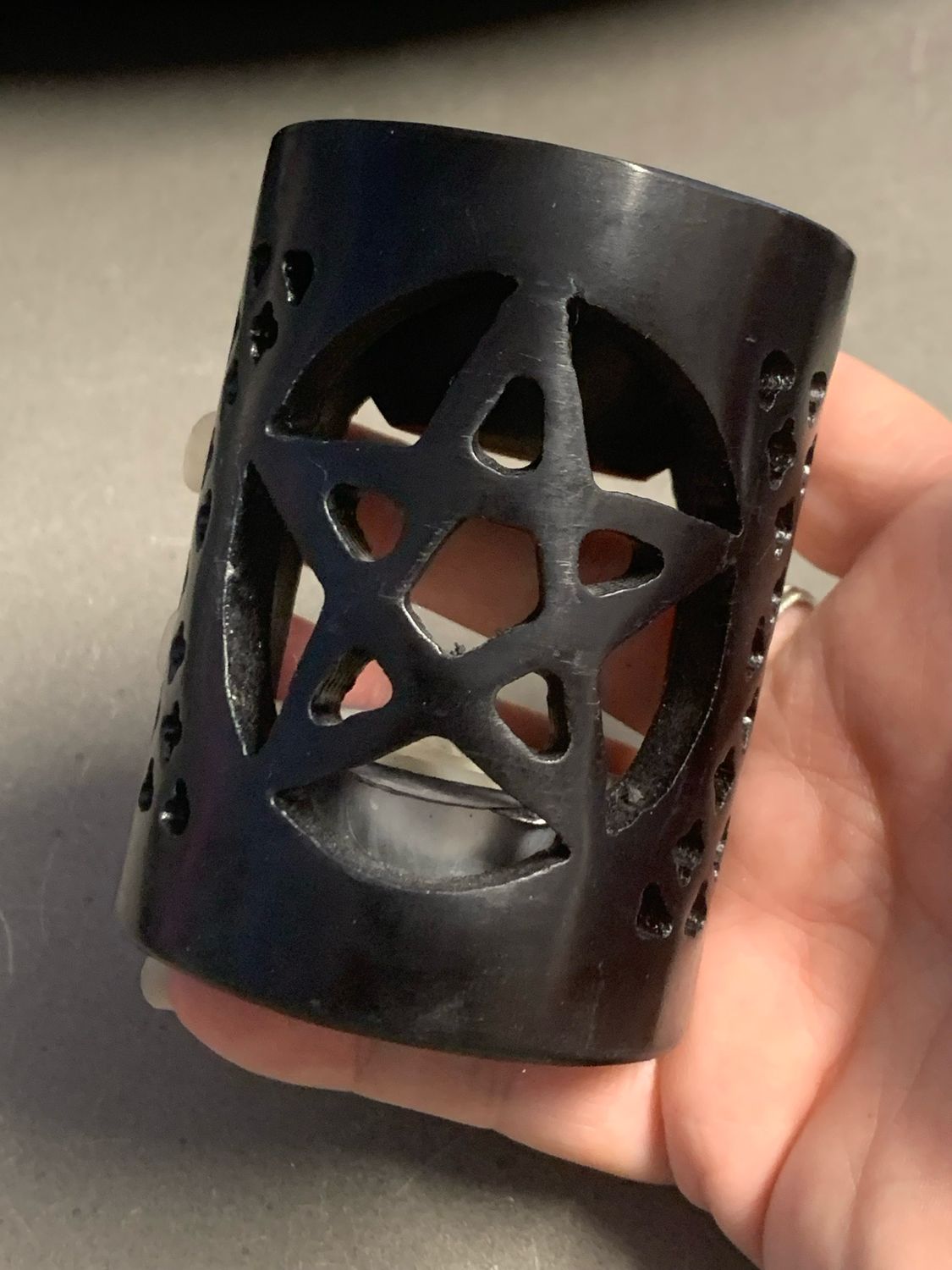 PENTAGRAM BLACK SOAPSTONE WITCHY TEALIGHT OIL/MELTS BURNER - 8cm