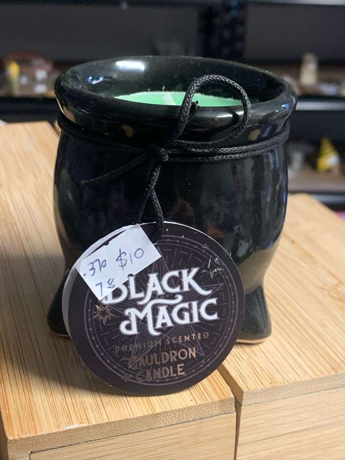 BLACK MAGIC PROSPERITY - JUNIPER &amp; EUCALYPTUS CAULDRON CANDLE - 100g Wax
