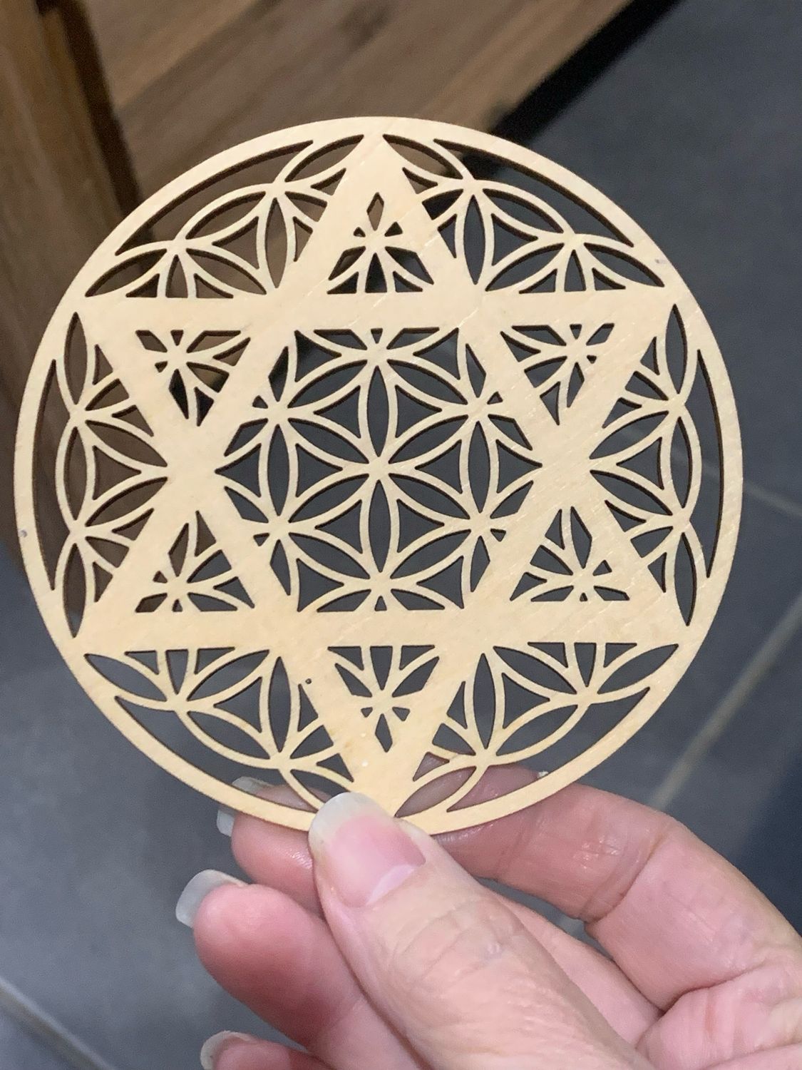 STAR OF DAVID/FLOWER OF LIFE GRID ALTER WOODEN BOARD - 10cm