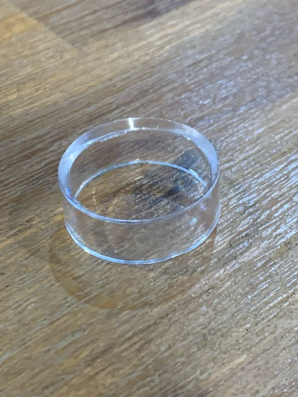 MEDIUM ACRYLIC EGG/SPHERE STAND/HOLDER - 3.1cm