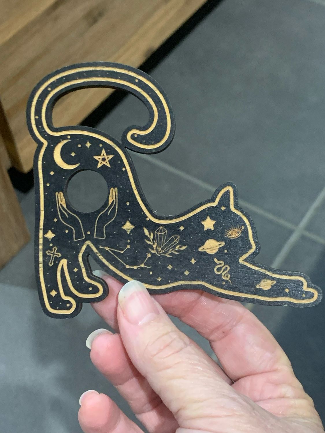 GALAXY BLACK CAT SPHERE HOLDER - 10cm