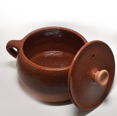 Terracotta pot with lid [Pota] (20 cm and 25 cm)