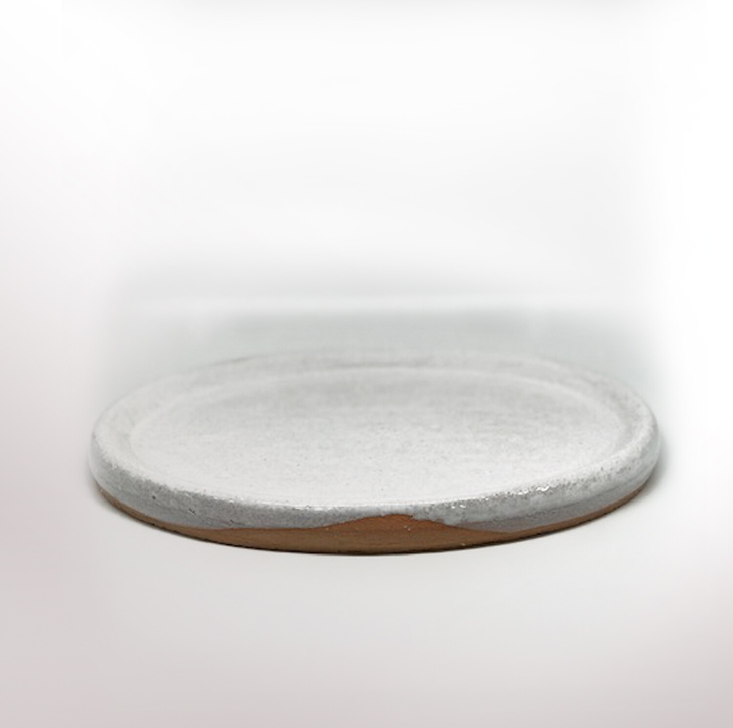 Terracotta white oval plate (19 cm to 24 cm)