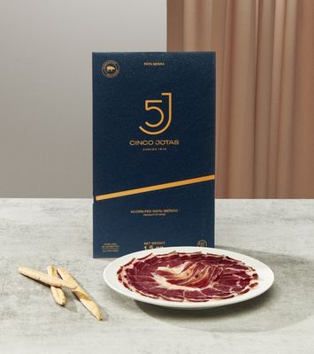 CINCO JOTAS, sliced acorn-fed 100% Iberian shoulder ham [Paleta Ibérica] (1.5 oz)