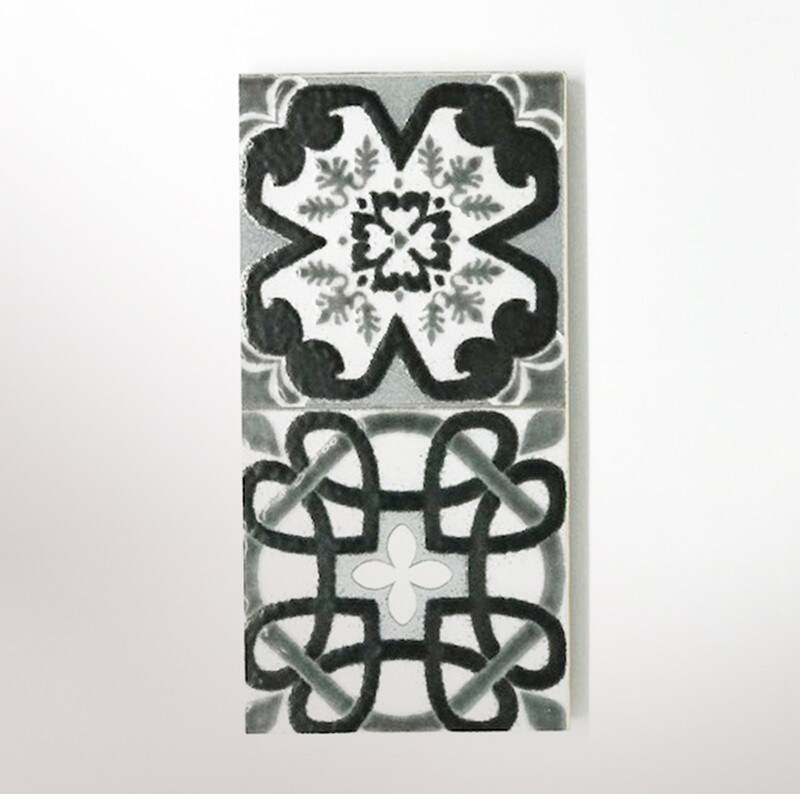 Pack of 4 mini grey serving tile (15 x 7 x 1 cm)
