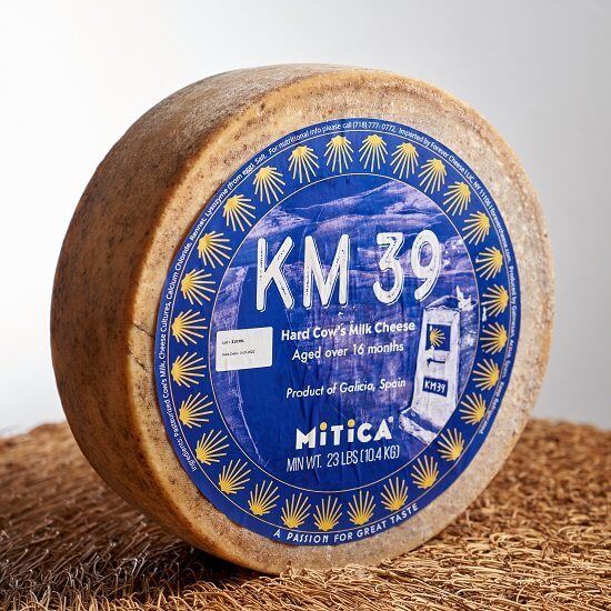 MITICA KM39, hard cow milk cheese