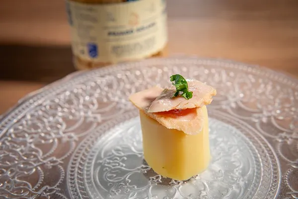 PUJADÓ SOLANO, white tuna loins in olive oil (210 g)