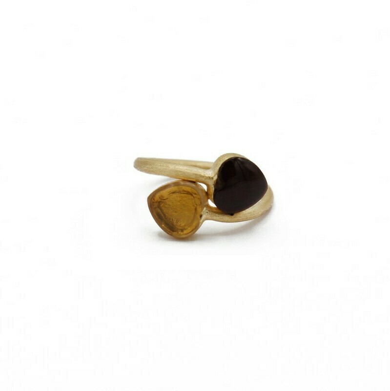 Anello CUORINMANO 8X8 placcato oro con Quarzo Fumè ct 1,37 e Granato Almandino ct 2,17