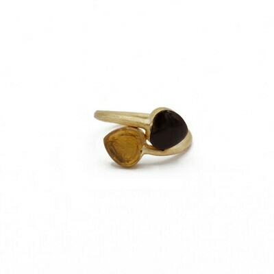 Anello CUORINMANO 8X8 placcato oro con Quarzo Fumè ct 1,37 e Granato Almandino ct 2,17