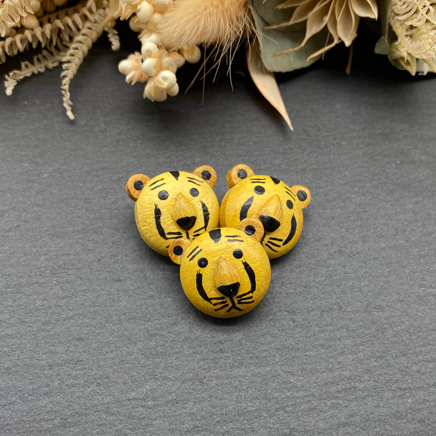 Knopf (Holz) Tiger gelb/schwarz - 20 mm
