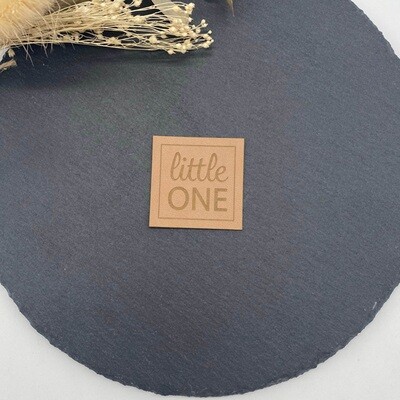 Kunstleder Label LITTLE ONE 4 × 4 cm Kunstleder Label LITTLE ONE 4 × 4 cm