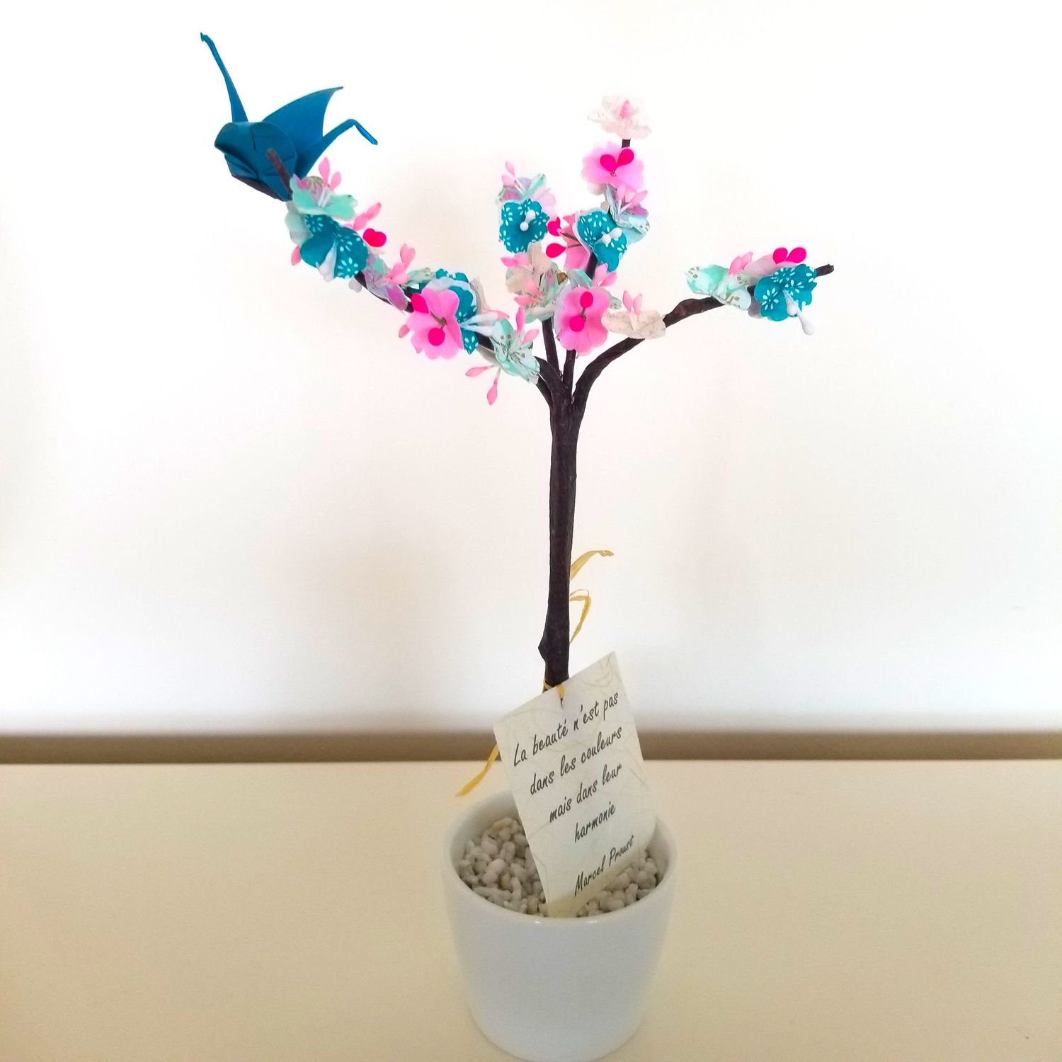 Petit cerisier rose turquoise