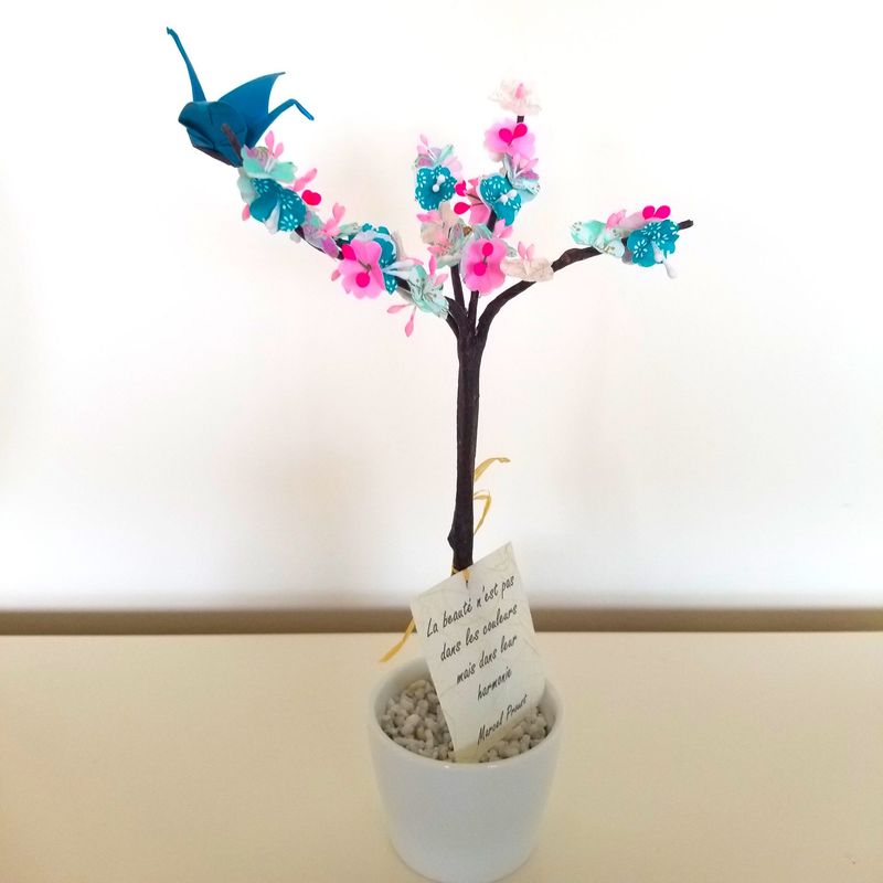 Petit cerisier rose turquoise