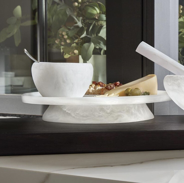 Resin Pedestal Tray