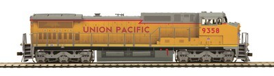 Union Pacific Dash-8 Diesel w/PS 2
