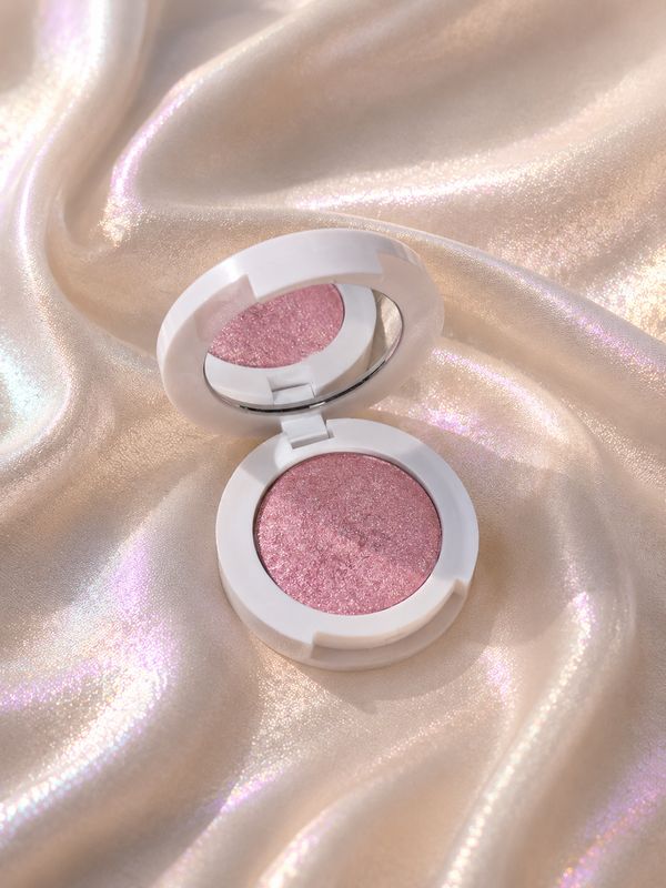 Cream-To-Powder Highlighter - Santorini Cream-To-Powder Highlighter - Santorini