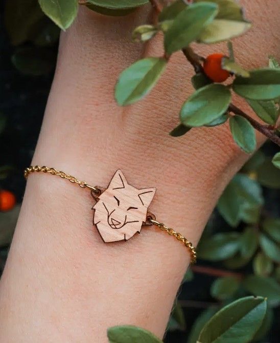 Bracelet en bois Loup - Wooper.ch