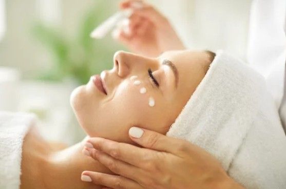 Soin visage Priori Adaptive Skincare à Sion