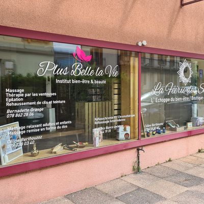 Massage du dos à la boule magique
