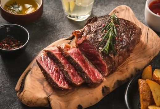 Menu Viande sur ardoise - Relais du Petit Bourg