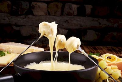 Fondue Barry avec une entrée à la foire du Valais 2 personnes