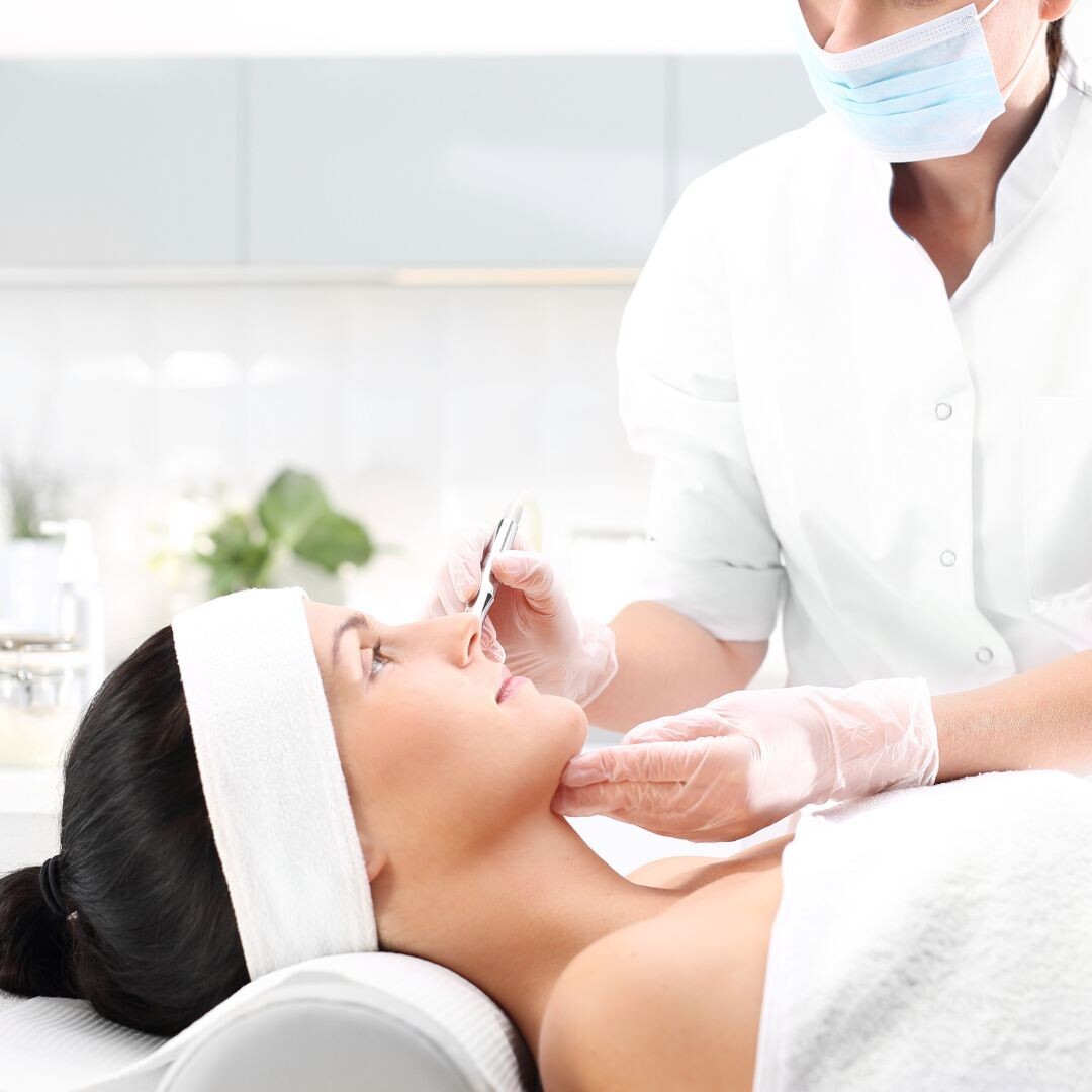 HIGIENE FACIAL + TRATAMIENTO