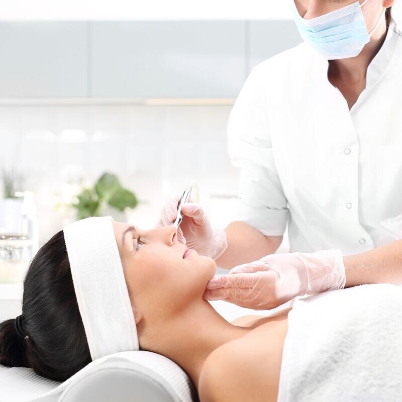 HIGIENE FACIAL + TRATAMIENTO